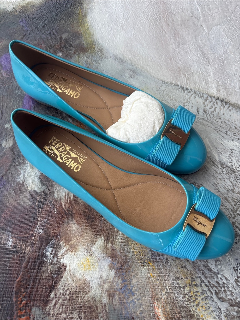 Salvatore Ferragamo Turquoise Patent Leather Vara Bow Flats